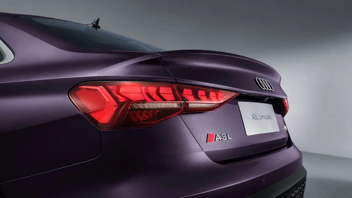 Audi A3 (Ауди A3) из Китая под заказ — Что даёт пакет «Люкс-Селект» у Audi A3