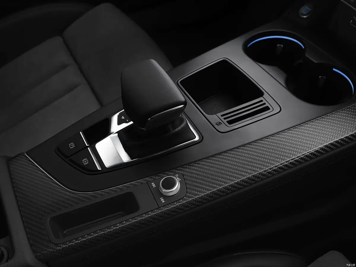 Audi A4L (Ауди A4L) из Китая под заказ — Audi A4L из Китая: цена под ключ