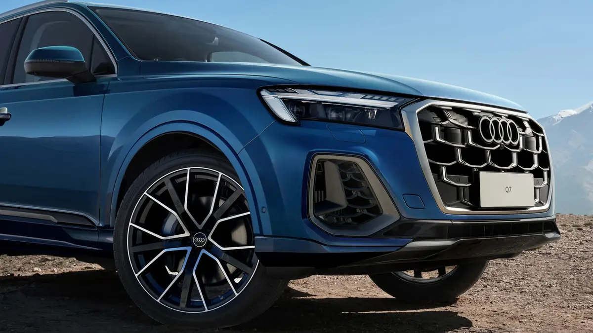 Audi Q7 (Ауди Q7) из Китая под заказ — Пневматика на всех версиях Audi Q7