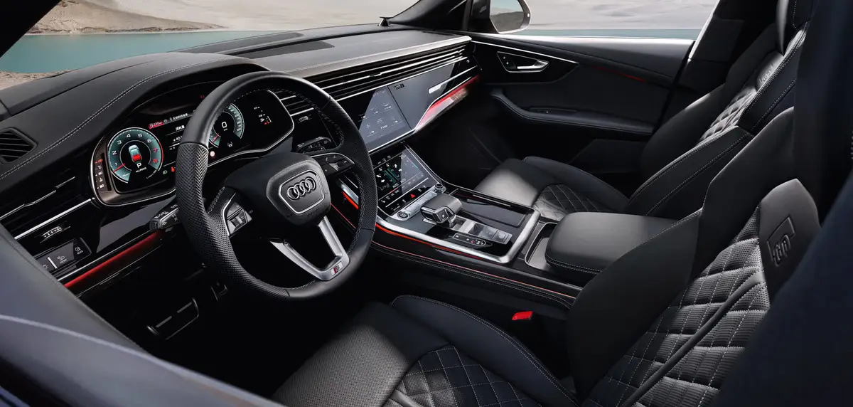 Audi Q8 (Ауди Q8) из Китая под заказ — Кожа Valcona, алькантара и качество сборки