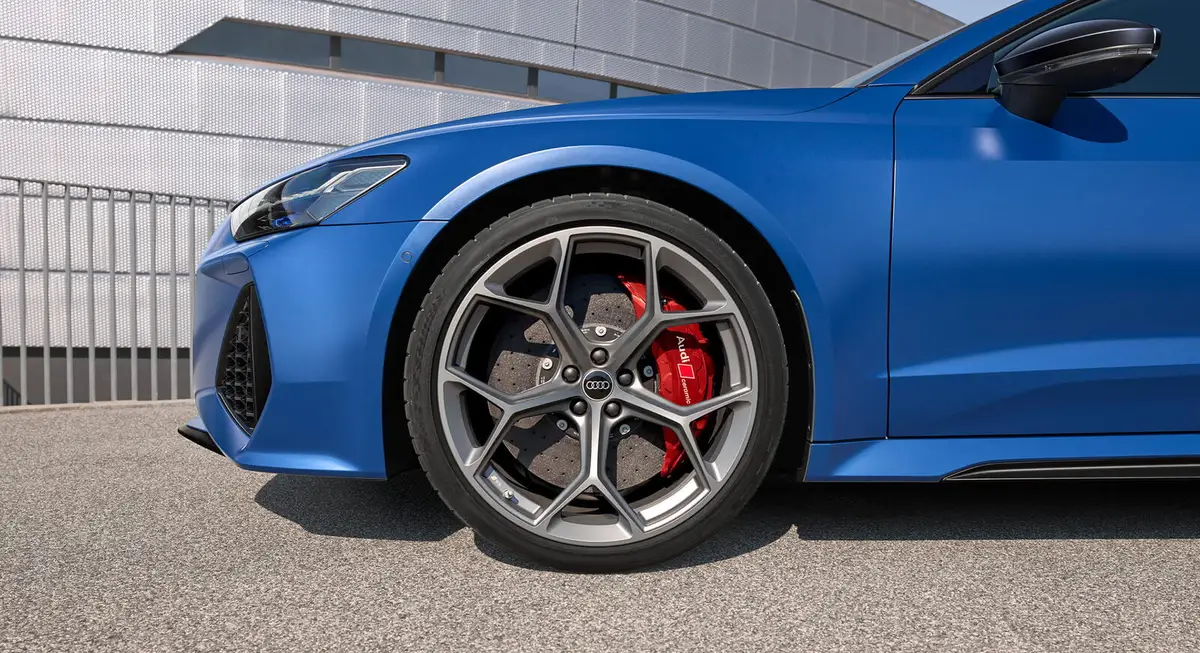 Audi RS7 Sportback из Китая под заказ — Что даёт приставка performance