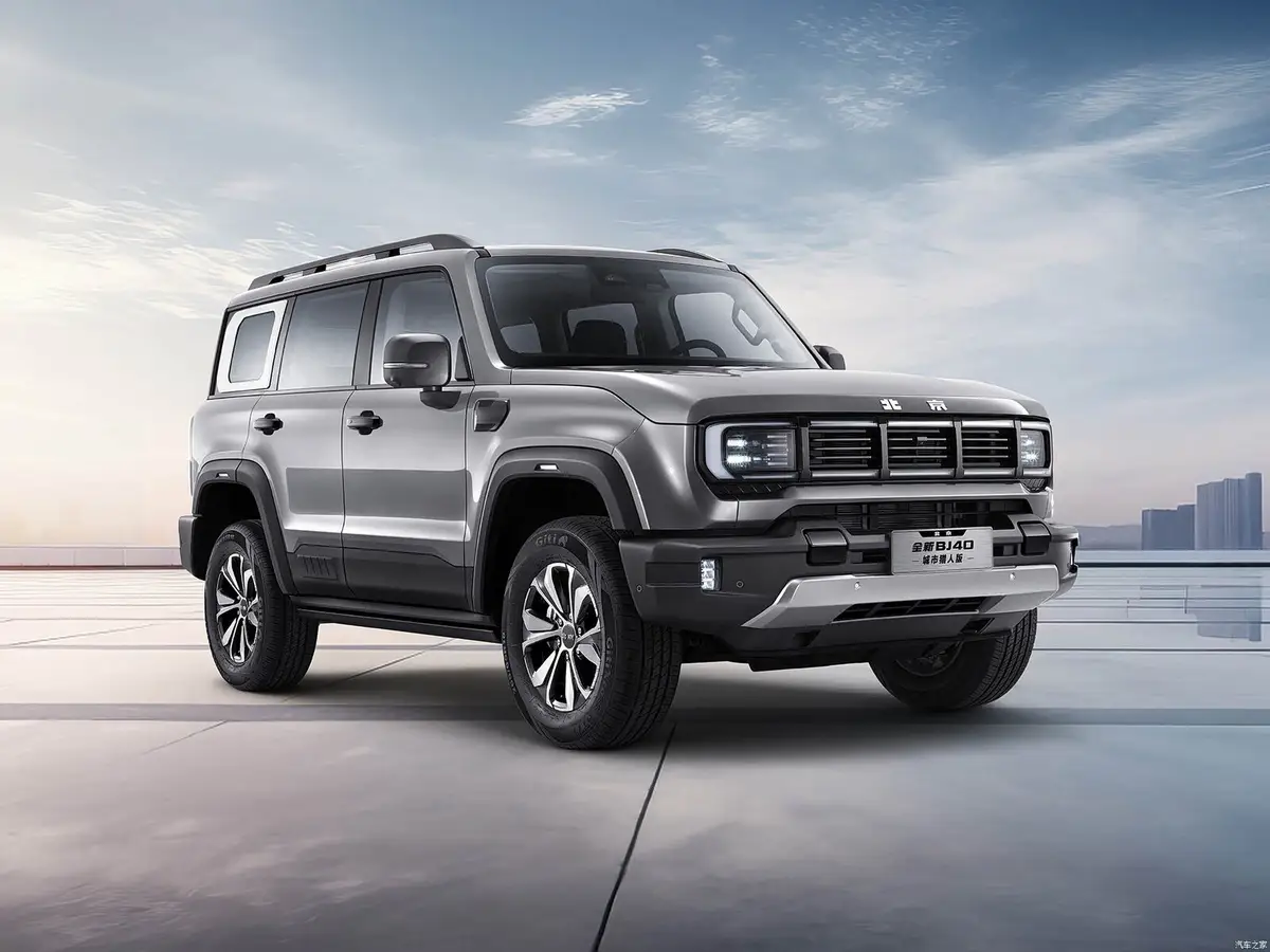 BAIC BJ40 (БАИК BJ40) из Китая под заказ — Бензин 2.0T с автоматом ZF или дизель 2.0D