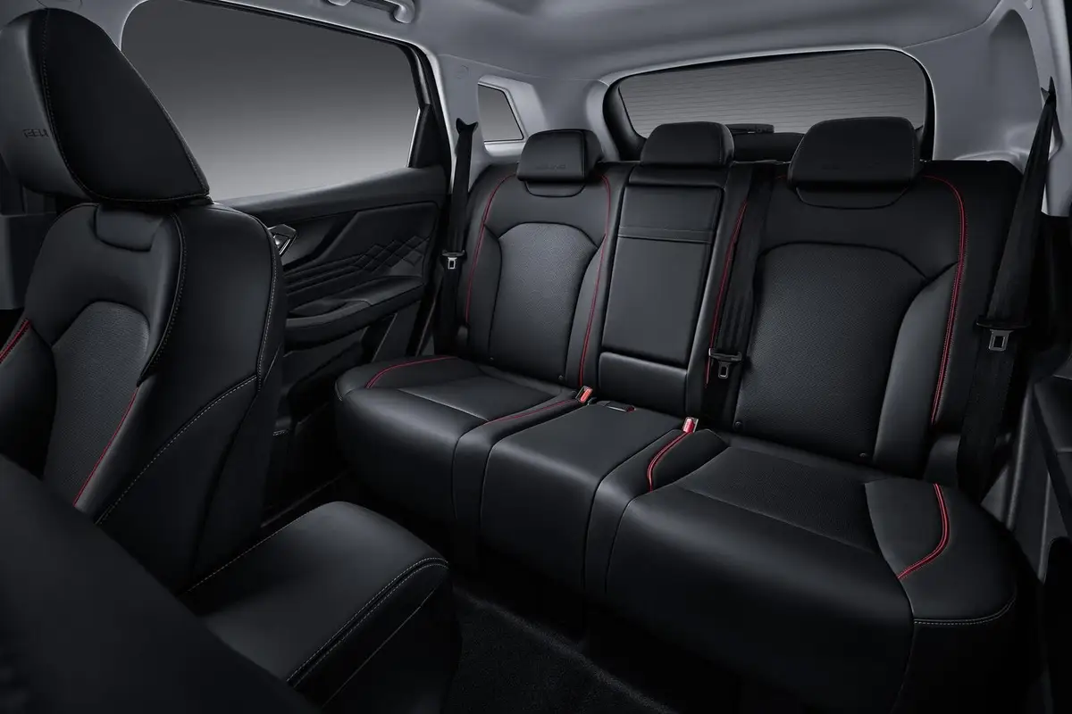 BAIC X7 из Китая под заказ — Рядом с X7: Atlas, X55, Jetour X70 и GAC GS4