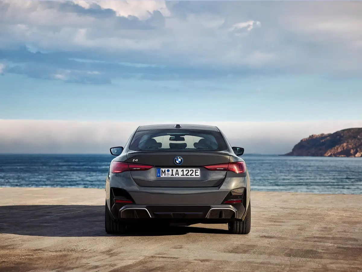 BMW i4 из Китая под заказ — Какие документы нужны для BMW i4 из Китая