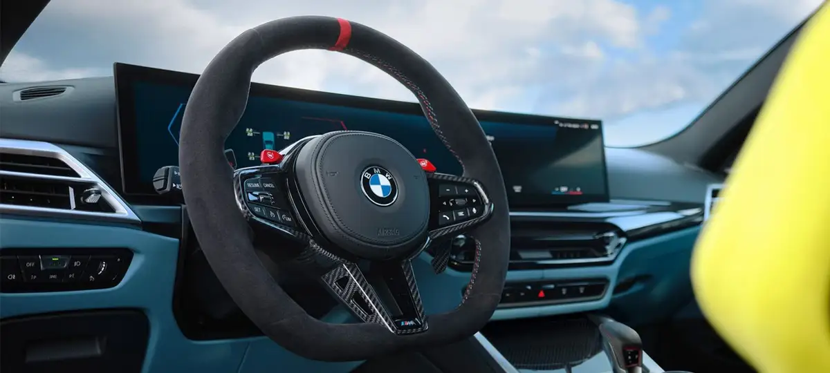 BMW M4 Competition из Китая под заказ — Салон и оснащение M4