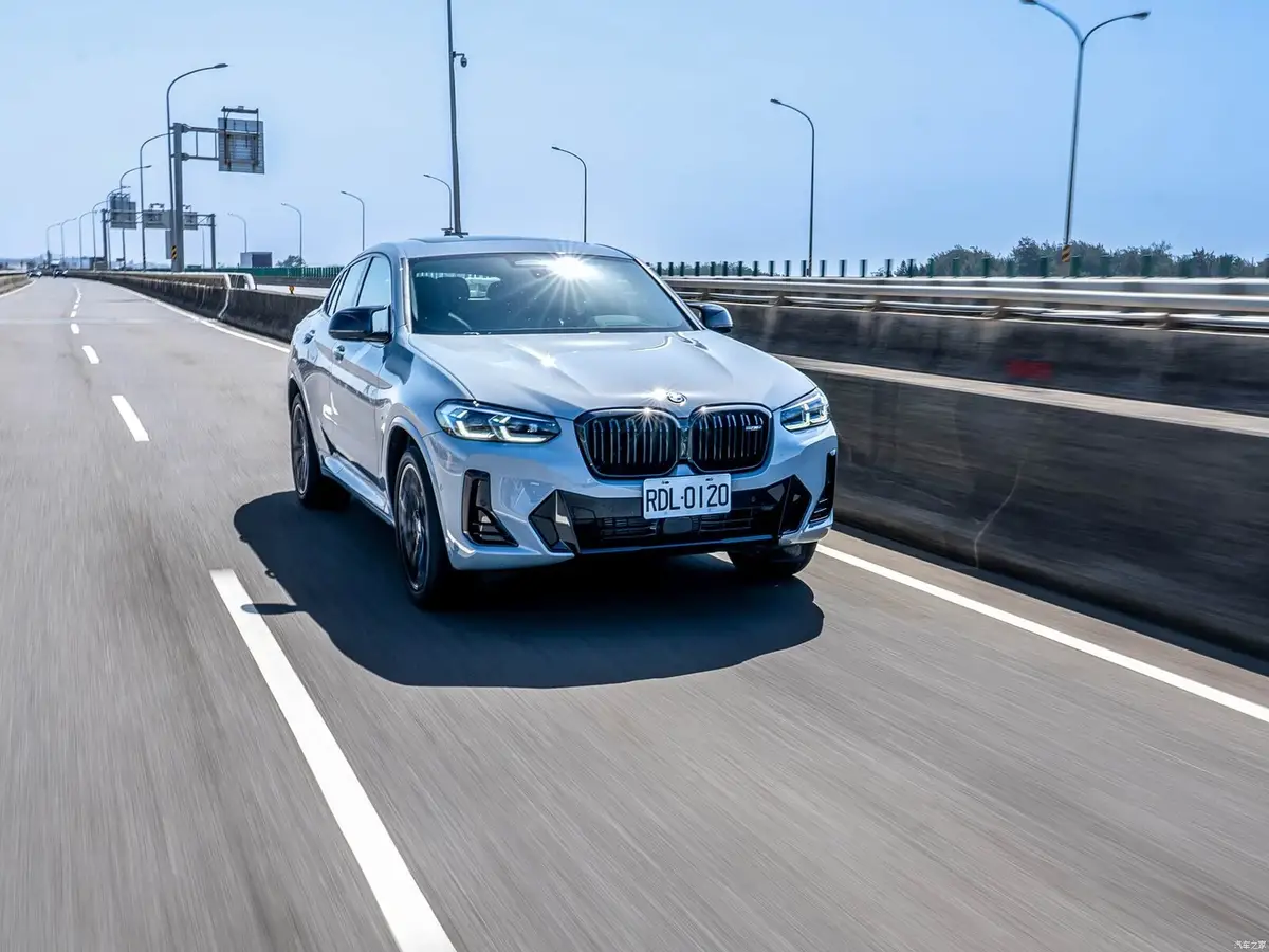 BMW X4 (БМВ X4) из Китая под заказ — Пакет M Sport стоит на каждой китайской версии