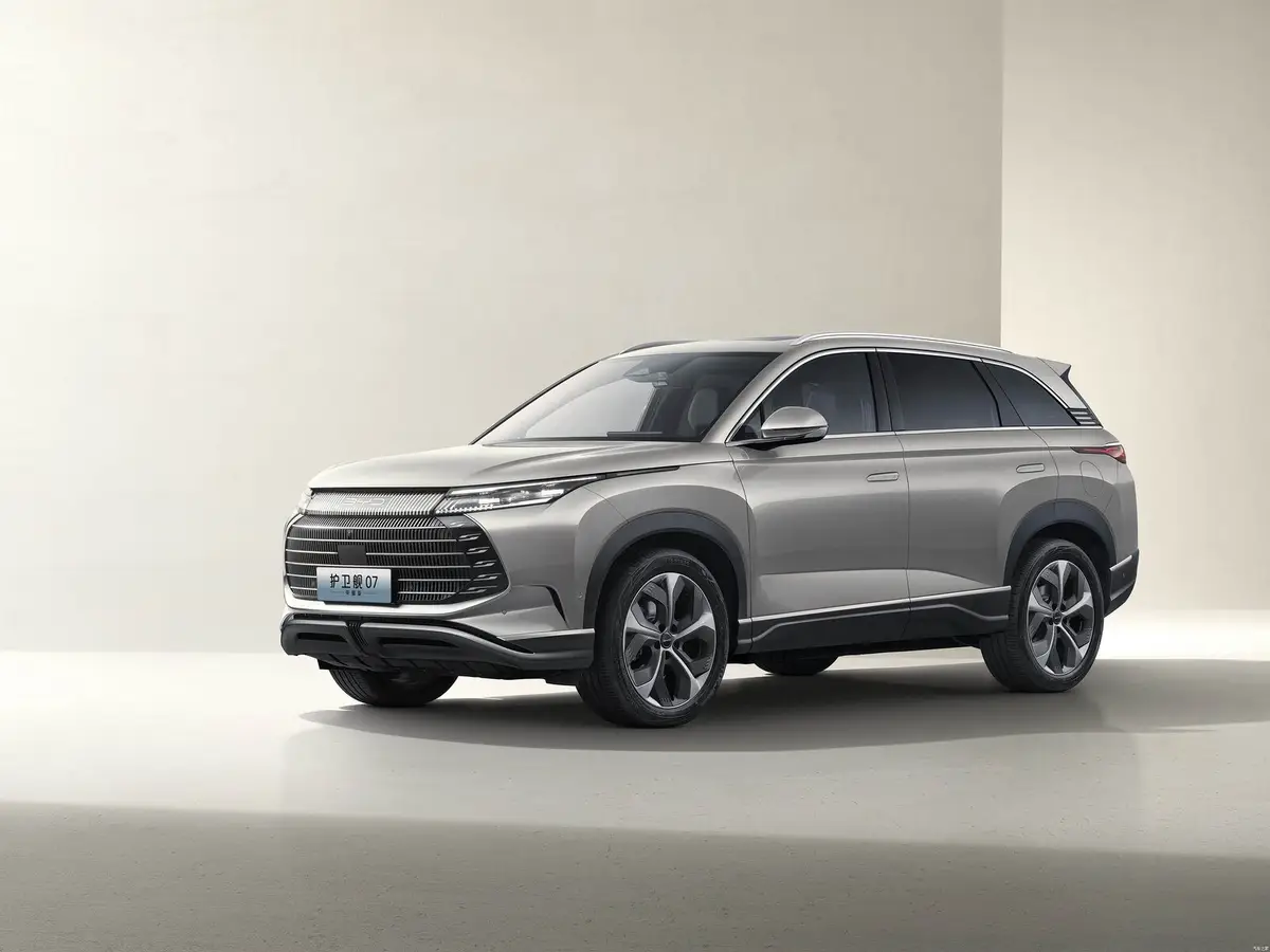 BYD Frigate 07 из Китая под заказ — Габариты BYD Frigate 07: класс Toyota RAV4 и Kia Sorento