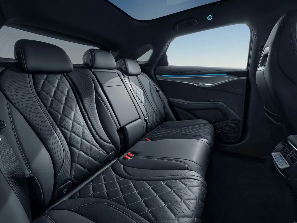 BYD Sea Lion 07 из Китая под заказ — Сколько стоит BYD Sea Lion 07 под ключ