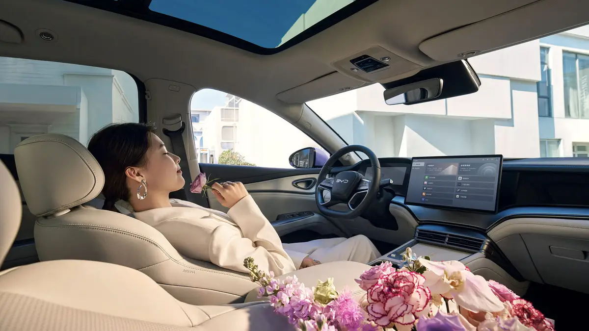 BYD Seal 07 из Китая под заказ — «Глаз бога» B с лидаром: стоит ли доплачивать