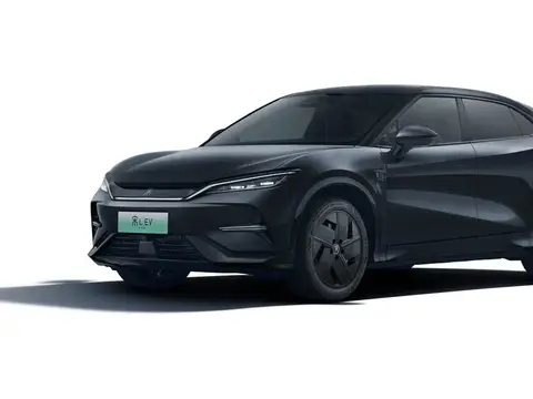 BYD Song L DM-i и EV DM-i 130 км «Базовая»