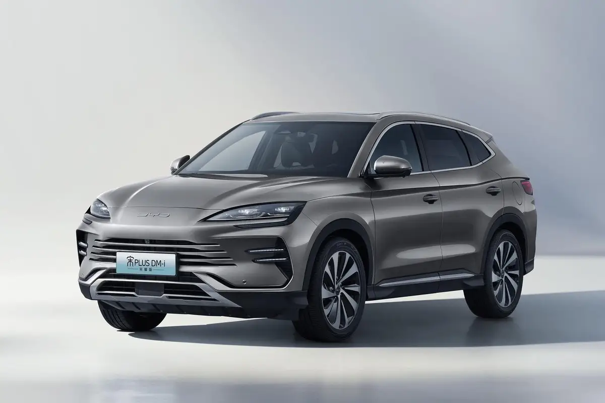 BYD Song Plus (БИД Сонг Плюс) из Китая под заказ — Гибрид DM-i в Song Plus: как едет и сколько проезжает