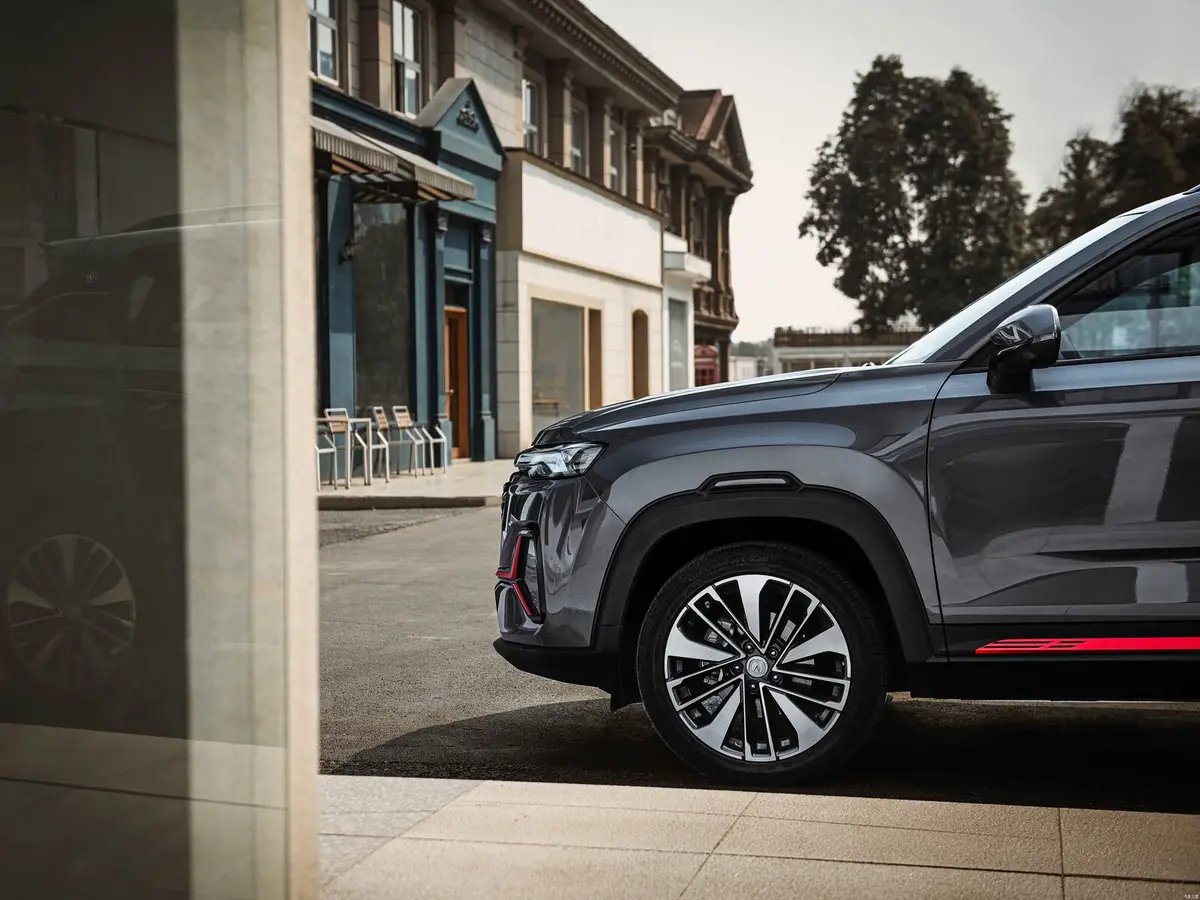 Changan CS35 Plus (Чанган CS35 Plus) из Китая под заказ — Робот 7DCT: честно о характере коробки