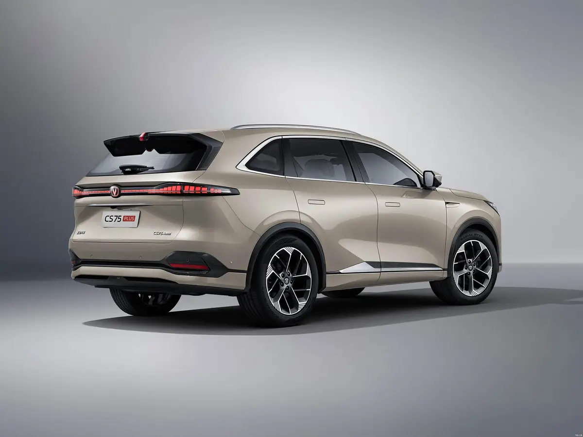 Changan CS75 Plus (Чанган CS75 Plus) из Китая под заказ — Силовая установка: 1.5 TGDI, 2.0 TGDI и восьмиступенчатый Aisin