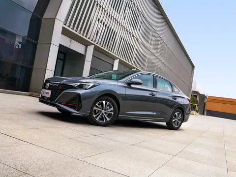 Changan Eado Plus 1.5L Люкс (МКПП)