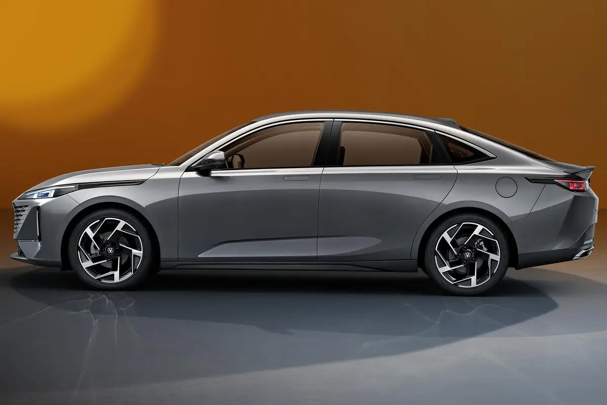 Changan Lamore (Чанган Ламоре) из Китая под заказ — Дизайн Lamore: седан на платформе Ark