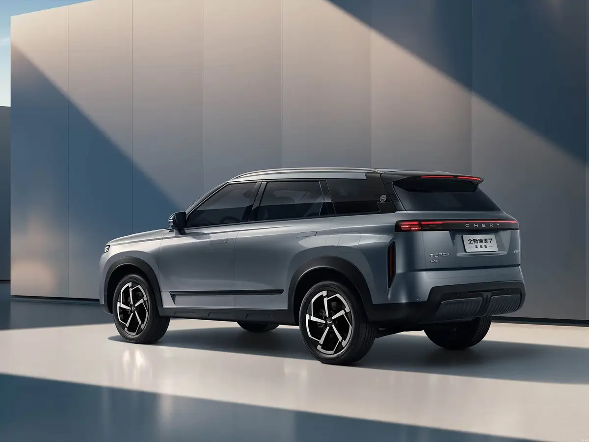 Chery Tiggo 7 Pro Max, 7L и гибрид C-DM из Китая под заказ — Кузов и размеры: почему российский 7L короче китайского