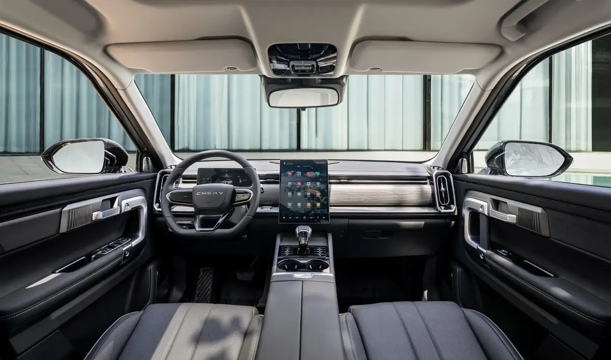 Chery Tiggo 7 Pro Max, 7L и гибрид C-DM из Китая под заказ — Кому подойдёт Chery Tiggo 7 и хватит ли места семье