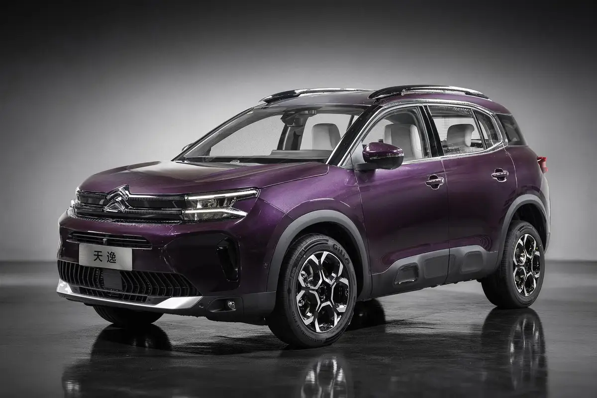 Citroen C5 Aircross (Ситроен C5 Aircross) из Китая под заказ — Две версии с двигателем 360THP