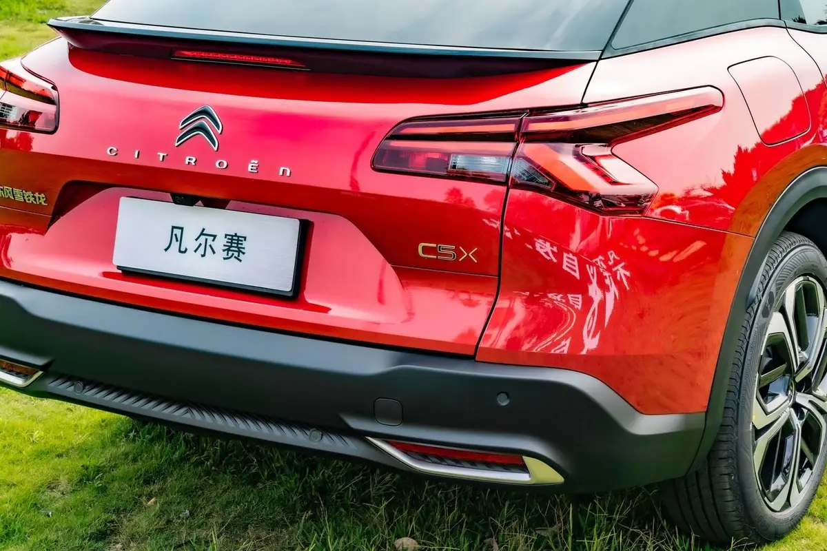 Citroen C5 X (Ситроен C5 X) из Китая под заказ — Новый C5 X или автомобиль с пробегом