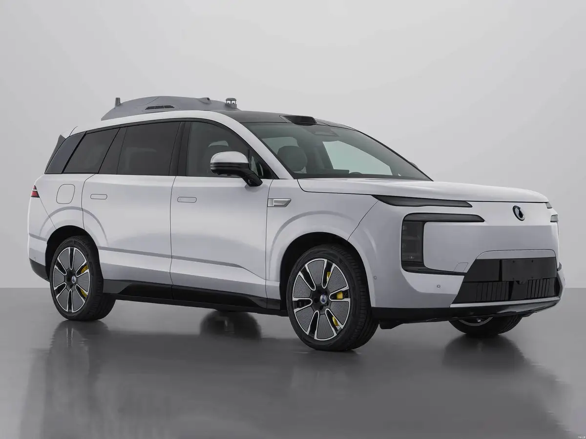 Denza N8L (Денза N8L) из Китая под заказ — Ассистенты God’s Eye 5.0 и русский интерфейс