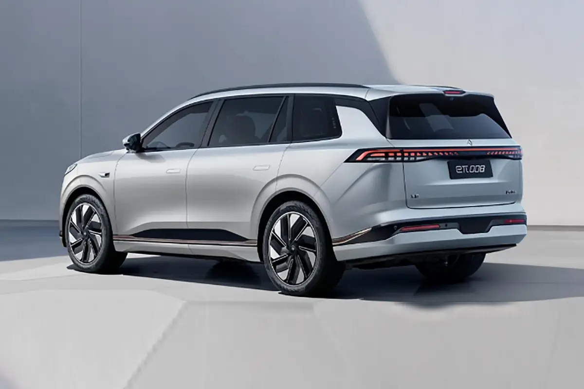 Dongfeng eπ 008 из Китая под заказ — Против конкурентов: что сравнивать у eπ 008