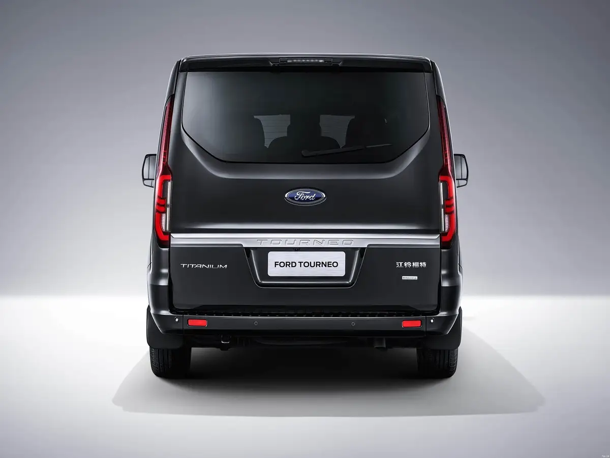 Ford Tourneo (Форд Торнео) из Китая под заказ — Комплектации и салон Форд Турнео
