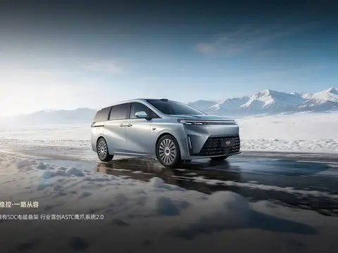 GAC E8 PHEV 281 км стартовая