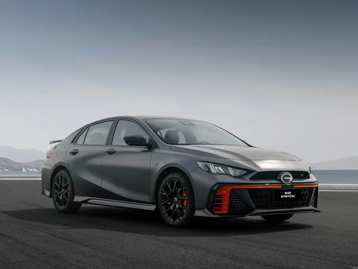 GAC Empow (ГАК Эмпов) из Китая под заказ — Китайские 270T и 400T: чем отличаются