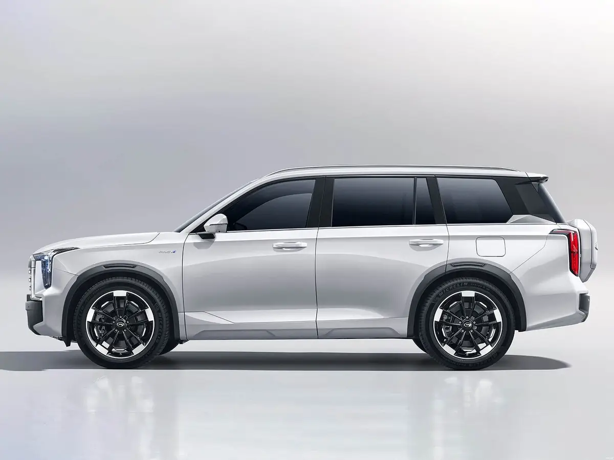 GAC ES9 (ГАК ES9) из Китая под заказ — Две передачи гибрида ES9 на трассе