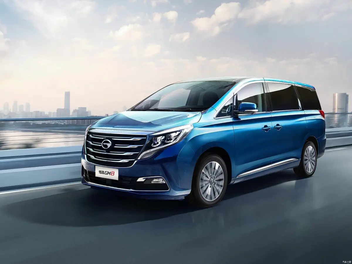 GAC GN8 (ГАК GN8) из Китая под заказ — Кузов GAC GN8: пять метров и сдвижная дверь