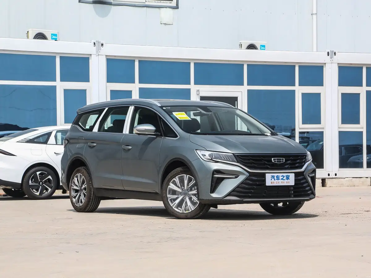 GAC GN8 (ГАК GN8) из Китая под заказ — Хромированная линия окон и багажник GN8
