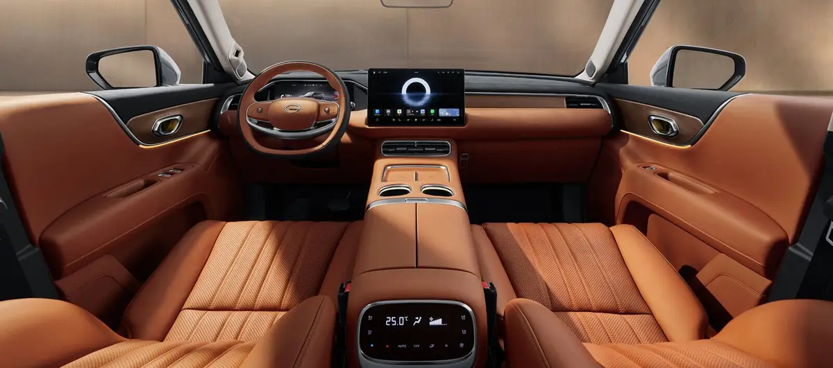 GAC S9 (ГАК S9) из Китая под заказ — Салон GAC S9: пять или шесть мест на базе 2930 мм