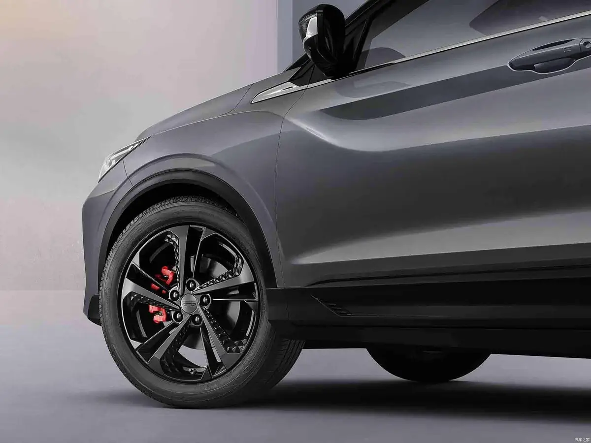 Geely Cityray (Джили Ситирей) из Китая под заказ — Подвеска и управляемость на разбитых дорогах