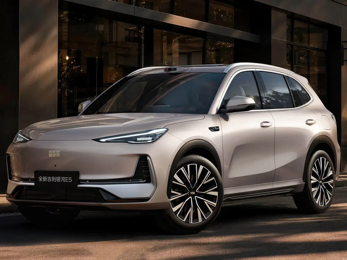 Geely EX5 (Galaxy E5) из Китая под заказ — Дизайн Geely EX5: сдержанный кроссовер без лишних деталей