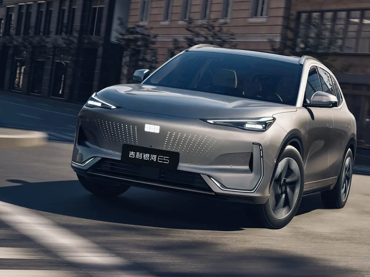 Geely EX5 (Galaxy E5) из Китая под заказ — Батарея Geely EX5: LFP «короткое лезвие» и запас хода по CLTC