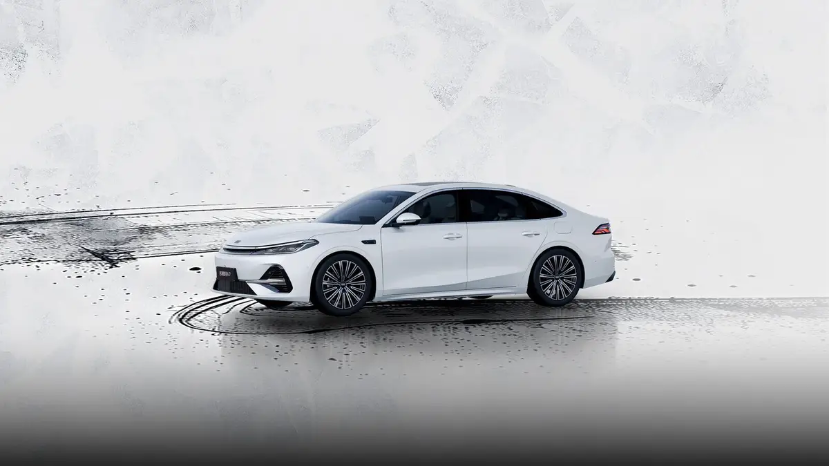 Geely Galaxy A7 из Китая под заказ — С чем конкурирует Geely Galaxy A7