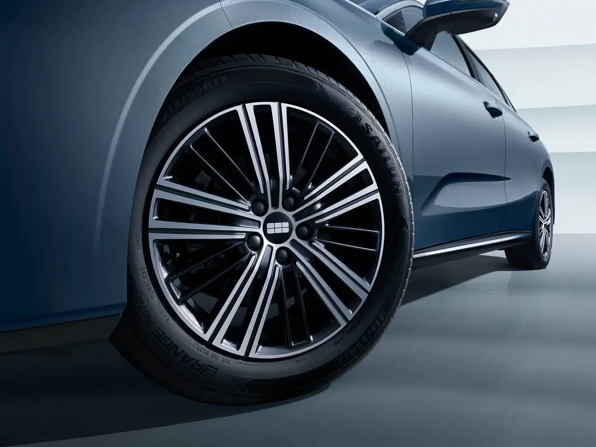 Geely Galaxy Starshine 6 из Китая под заказ — Лизинг и кредит на Geely Galaxy Starshine 6