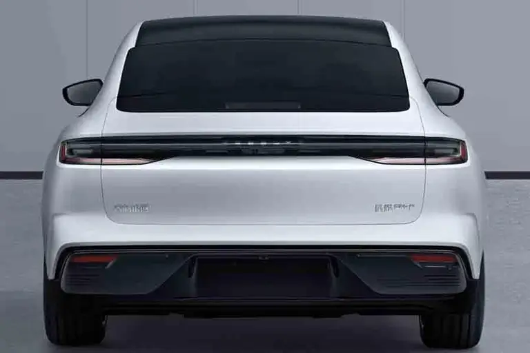 Geely Galaxy Starshine 8 из Китая под заказ — Кому подойдёт Starshine 8