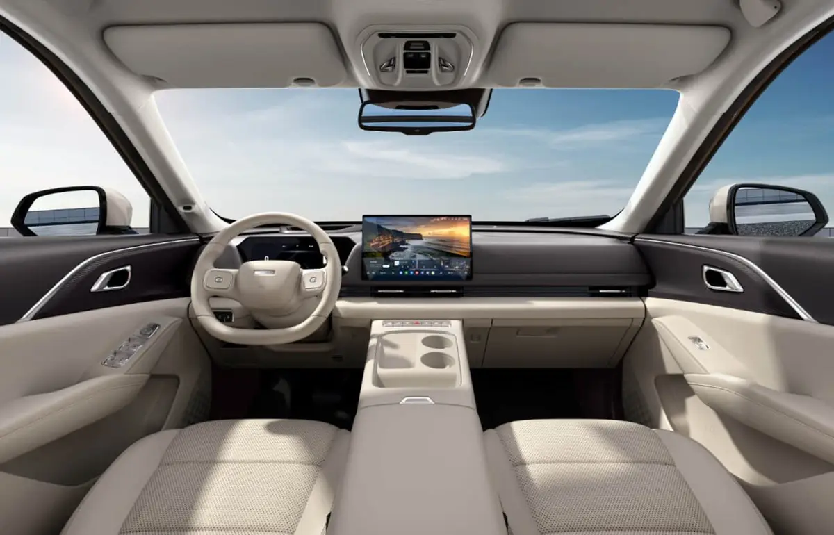 Haval Xiaolong Max из Китая под заказ — Русификация мультимедиа перед выдачей