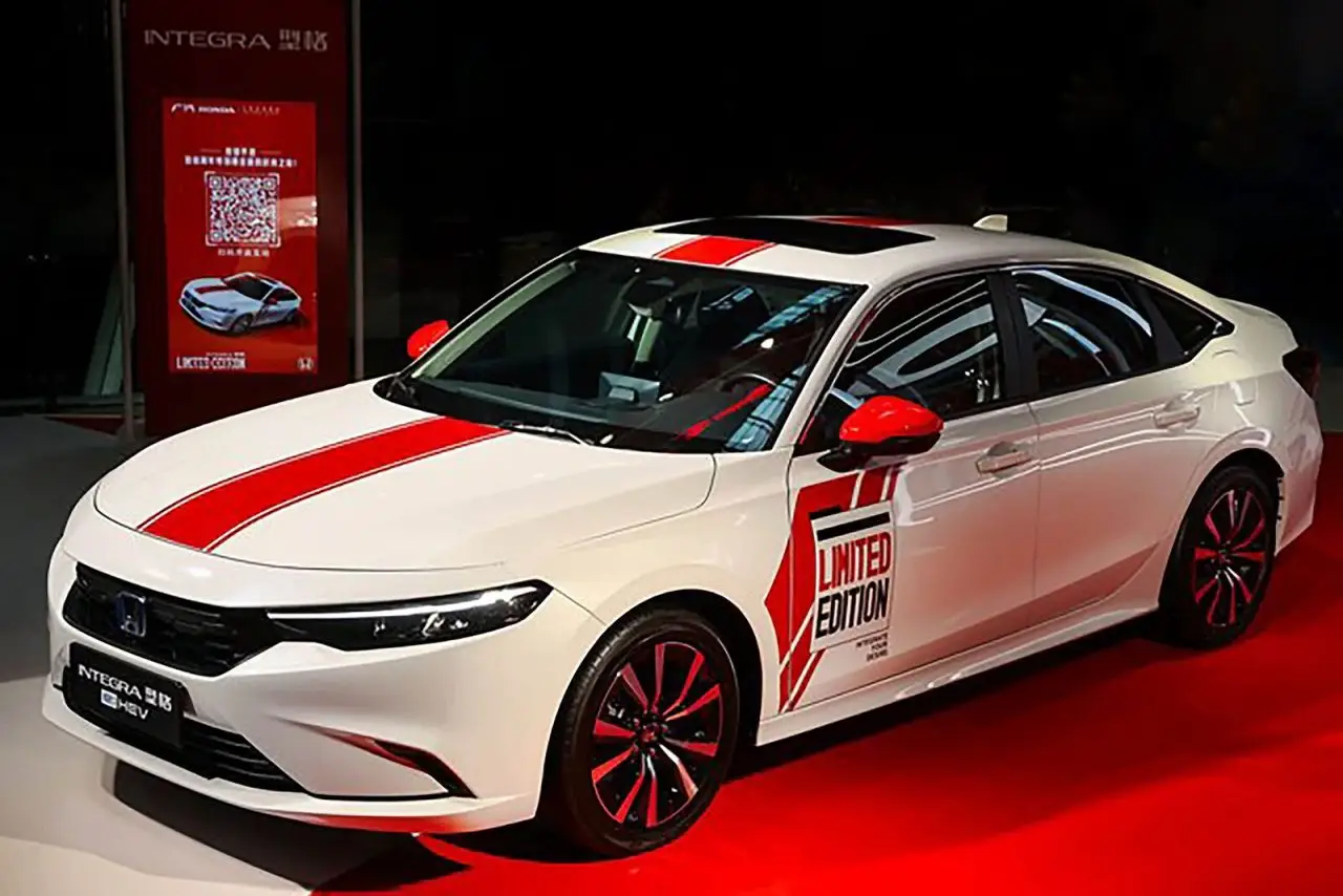 Honda Envix из Китая под заказ — фото 1
