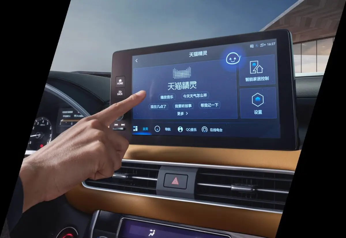 Honda UR-V (Хонда UR-V) из Китая под заказ — техника и шасси, салон
