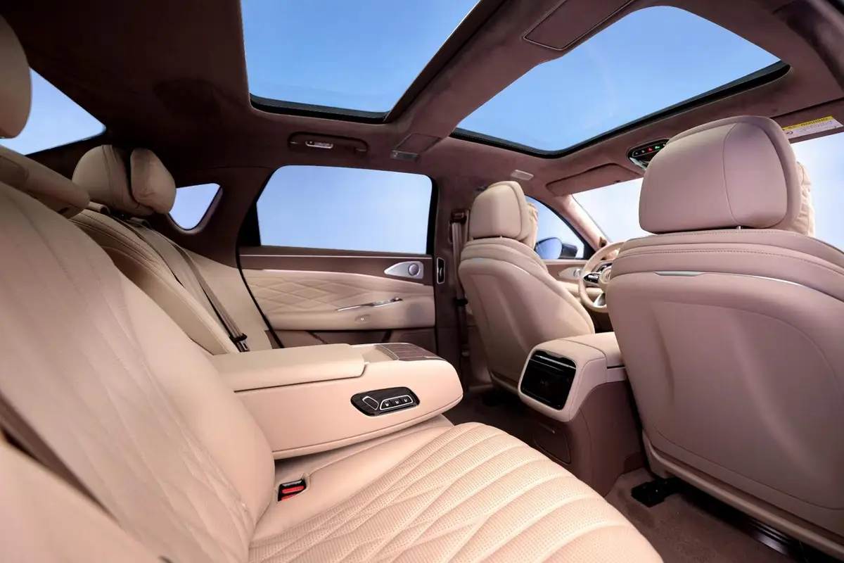 Hongqi H9 (Хончи H9) из Китая под заказ — сиденья