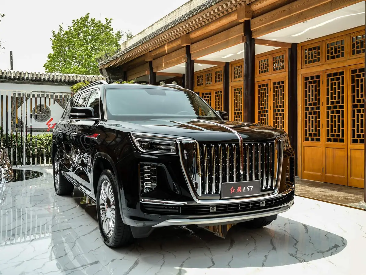 Hongqi LS7 (Хончи LS7) из Китая под заказ — Силовая установка Hongqi LS7: 4.0 V8 битурбо