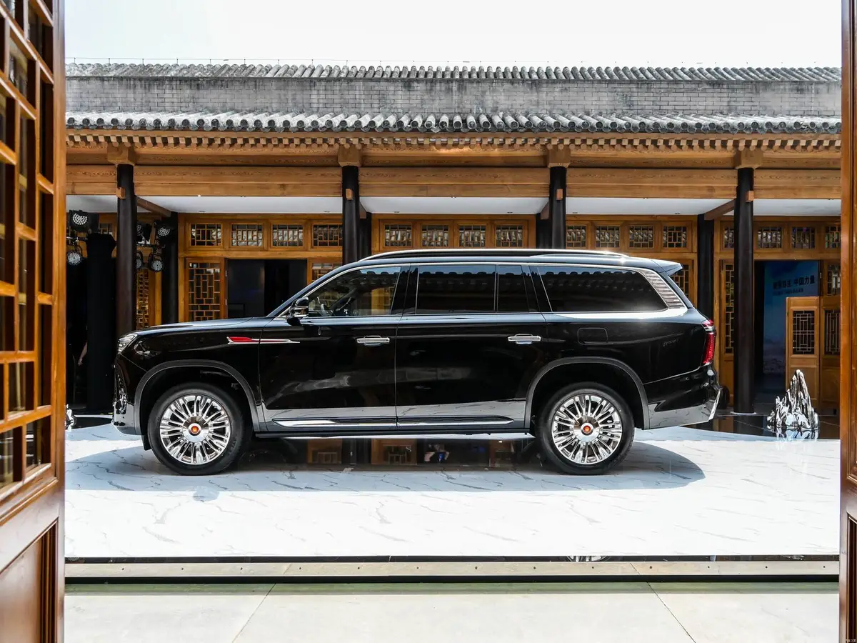 Hongqi LS7 (Хончи LS7) из Китая под заказ — Постоянный полный привод и помощь при парковке