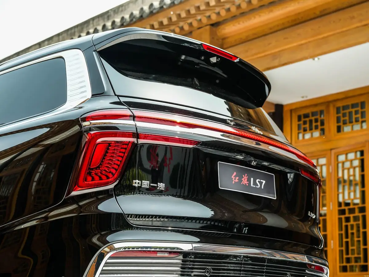Hongqi LS7 (Хончи LS7) из Китая под заказ — Стоит ли брать Hongqi LS7 из Китая