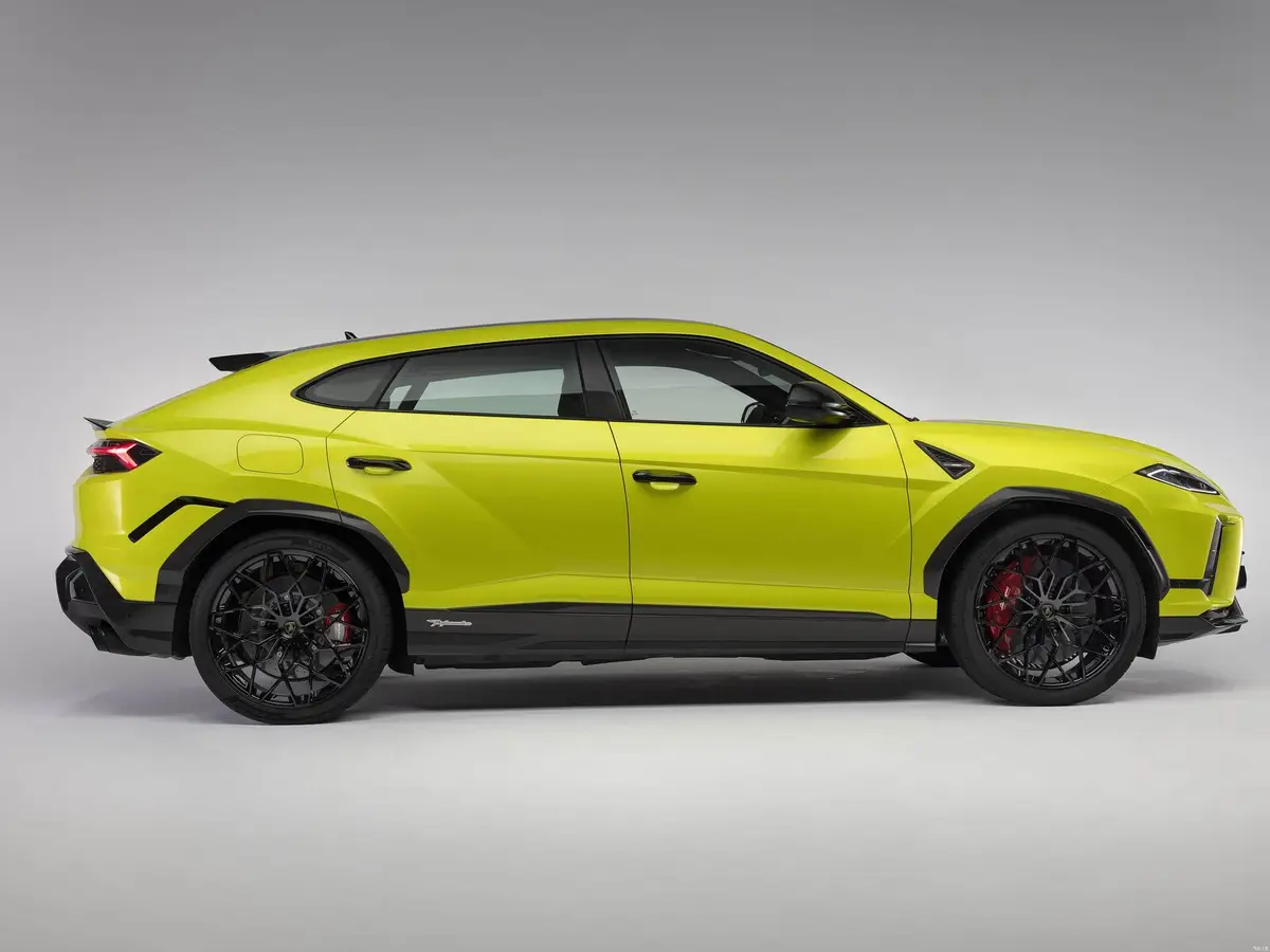 Lamborghini Urus SE (Ламборгини Урус SE) из Китая под заказ — Электрический ход Urus SE: 60 км и расход 2 л