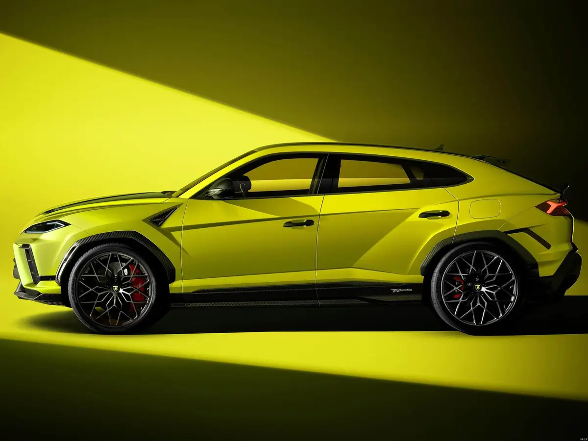 Lamborghini Urus SE (Ламборгини Урус SE) из Китая под заказ — Полный привод Urus SE и режимы движения