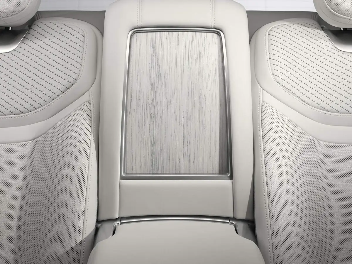 Land Rover Range Rover L460 из Китая под заказ — Зима, бак и русский интерфейс