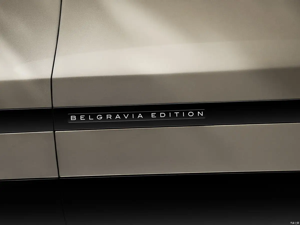 Land Rover Range Rover Velar из Китая под заказ — Без дизелей и подзаряжаемого гибрида