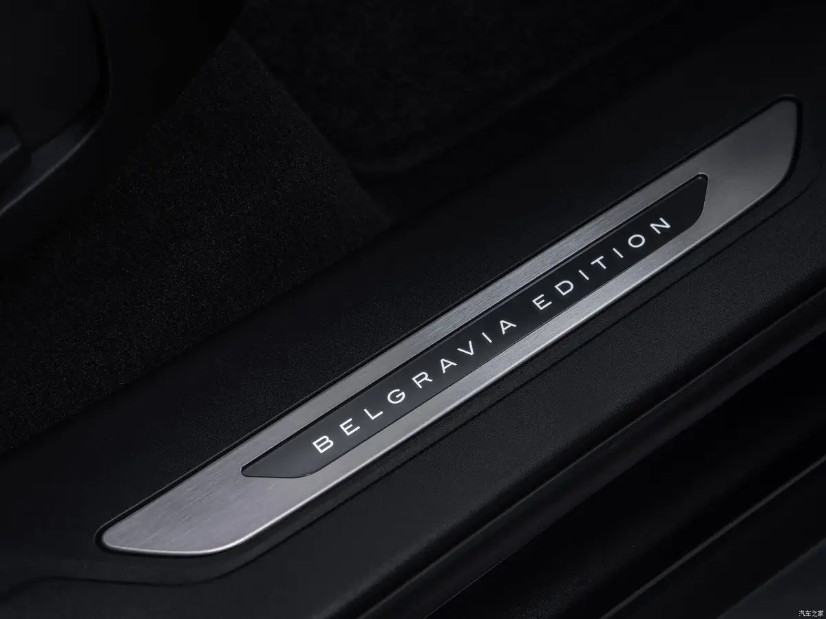 Land Rover Range Rover Velar из Китая под заказ — Пневмоподвеска и клиренс